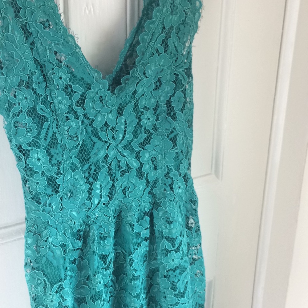 Madison Marcus Lace Cocktail Dress - Knee Length